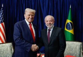 Donald Trump co Presidente Lula.