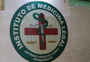 Fachada do IML, no Recife.