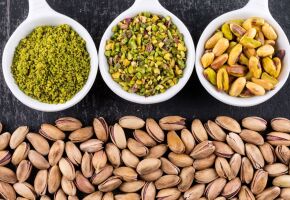 Pistache e uva-passa produzidos no Ir&atilde; podem ter envio suspenso para o Brasil devido ao conflito no Oriente M&eacute;dio.