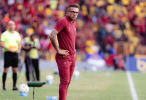 Roger Silva &eacute; o novo treinador do Am&eacute;rica Mineiro.