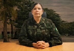 Cl&aacute;udia Lima Gusm&atilde;o Cacho. 