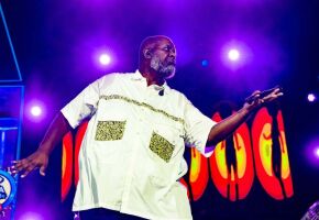 P&eacute;ricles cantar&aacute; o Hino Nacional no NFL Rio Game 2026 no Maracan&atilde;