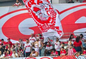 Torcida do CRB deve lotar o Rei Pel&eacute;.