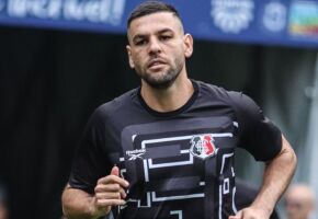 William Alves &eacute; o capit&atilde;o do Santa Cruz na temporada.