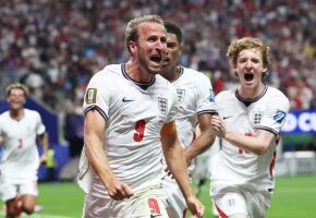 Inglaterra quer se recuperar de derrota para Espanha na estreia.