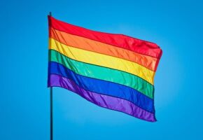 Bandeira LGBT.