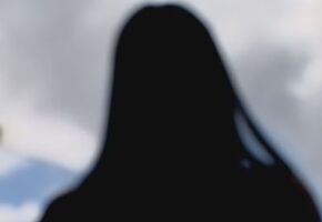 M&atilde;e da adolescente 