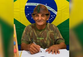 Aluno da Educa&ccedil;&atilde;o de Jovens e Adultos de Jo&atilde;o Alfredo, em Pernambuco.