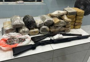 Armas e drogas apreendidas pela pol&iacute;cia em Igarassu