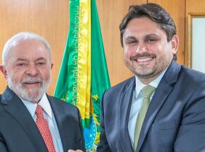 Lula e o ministro Juscelino Filho.