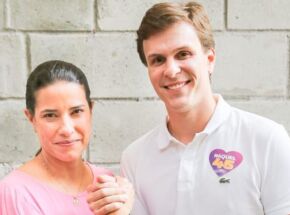 Raquel Lyra ao lado de Miguel Coelho. 