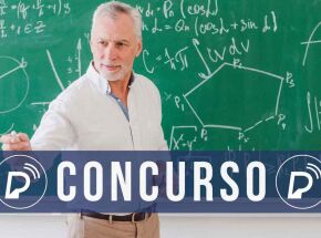 Professor dando aula. 