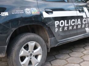 Carro da Pol&iacute;cia Civil de Pernambuco.