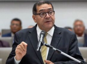 Isaac Silva &eacute; Pastor auxiliar na Assembleia de Deus em Recife (IEADPE)