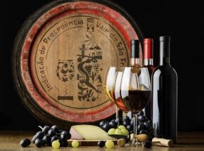 Vinhos com denomina&ccedil;&atilde;o e origem controladas do Vale do S&atilde;o Francisco.