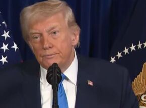 Donald Trump anuncia guerra econ&ocirc;mica contra o Ir&atilde; durante pronunciamento