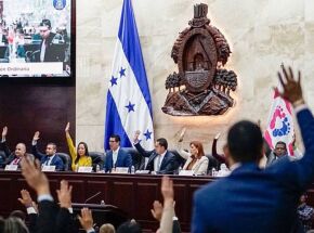 Honduras aprova incentivo &agrave; leitura da B&iacute;blia nas escolas p&uacute;blicas de todo o pa&iacute;s