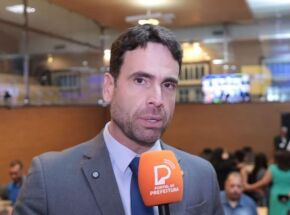 Vereador Eduardo Moura na C&acirc;mara do Recife.