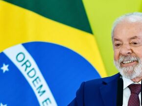 Lula vai estar presente em f&aacute;brica de Suape e tamb&eacute;m no Galo da Madrugada.