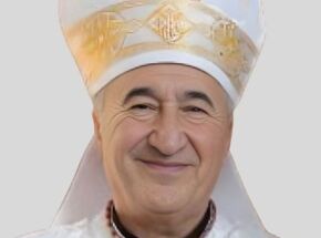 Bispo cat&oacute;lico Emanuel Shaleta.