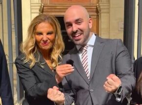 Ex-gay &eacute; inocentado ap&oacute;s defender e divulgar terapia de "cura" para homossexualidade