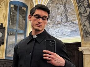 Padre diz que deixar&aacute; sacerd&oacute;cio por causa do celibato: "Amo Deus, mas n&atilde;o consigo viver sem sexo"