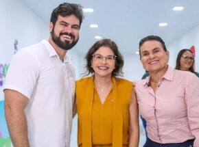 Prefeita professora Elcione Ramos (PSD).