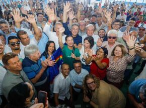 Governadora Raquel Lyra em Limoeiro.