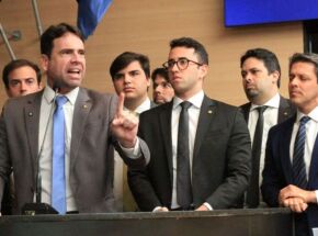 Vereadores de oposi&ccedil;&atilde;o do Recife.