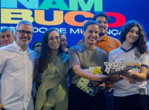 Raquel Lyra participa da abertura do Circuito Liter&aacute;rio de Pernambuco em Petrolina, no Sert&atilde;o em 2025 
