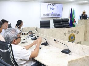 Camaragibe vereadores debatem tr&acirc;nsito com secret&aacute;rio coronel Rossini e equipe da Guarda Municipal.