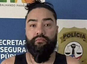 Esposa de pastor flagrado na cama com homem estava em outro c&ocirc;modo no momento da pris&atilde;o