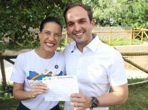 Goverandora Raquel Lyra e prefeito de Ouricuri Victor Coelho.
