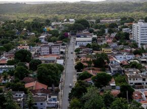 Imagem do alto de um bairro do Recife