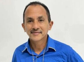 Manoel Gomes, da Caneta Azul.