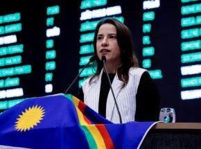 Raquel Lyra fortalece bancada na Alepe.