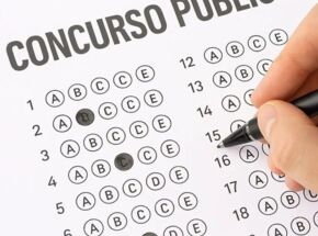 Concurso p&uacute;blico.