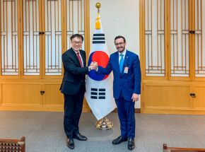 Lula da Fonte em agenda na Coreia do Sul