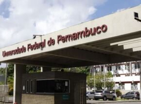 Universidade Federal de Pernambuco (UFPE).