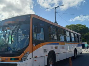 Atropelamento na BR-101 em Abreu e Lima termina com a morte de um homem atingido por &ocirc;nibus na tarde desta quinta-feira (20).