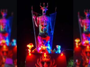 M&atilde;e de Santo conhecida como "feiticeira dos pol&iacute;ticos" gastou R$ 100 mil em est&aacute;tua do Diabo de 11 m