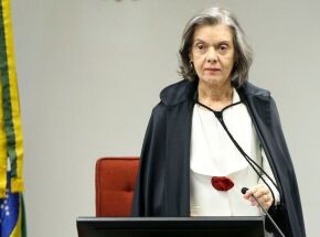 C&aacute;rmem L&uacute;cia, ministra do STF