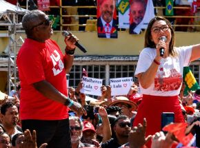 Pastor Kleber Lucas e Janja cantam em com&iacute;ssio de Lula