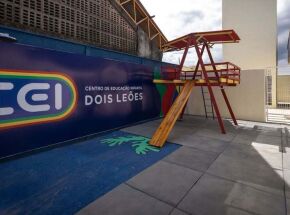 Centro de Educa&ccedil;&atilde;o Infantil (CEI) Dois Le&otilde;es, em Pombos.