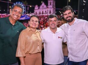 C&eacute;sar Ramos em agenda de campanha.