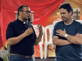 Felipe Alecrim se consolida no eleitorado cat&oacute;lico para defender pautas ligadas &agrave; Igreja, em Bras&iacute;lia.