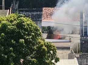 Inc&ecirc;ndio em Jaboat&atilde;o.