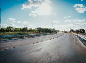 Governo de Pernambuco inicia recupera&ccedil;&atilde;o de mais de 1,5 mil km de rodovias com investimento de R$ 743 milh&otilde;es.