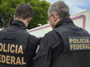 Agentes da Pol&iacute;cia Federal.