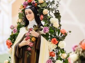 Imagem de Santa Teresinha.